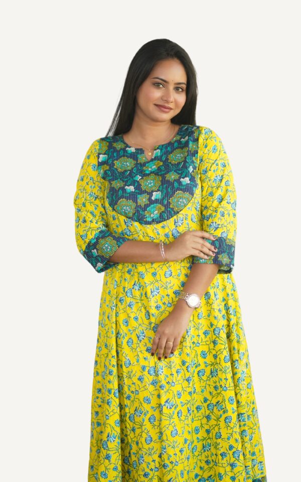Katha Cotton Flared Anarkali Kurti